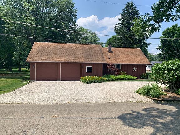 4th image of 12033 Shady Ave