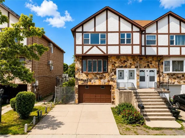 10 Leona St, Staten Island, NY 10314