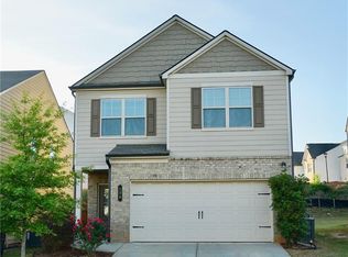 126 Auburn Crossing Dr, Auburn, GA 30011