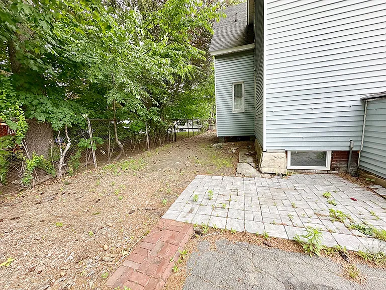 70 Washington St — Photo 38