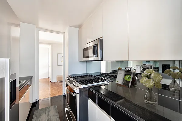 Rented by Vector New York, LLC | media 3