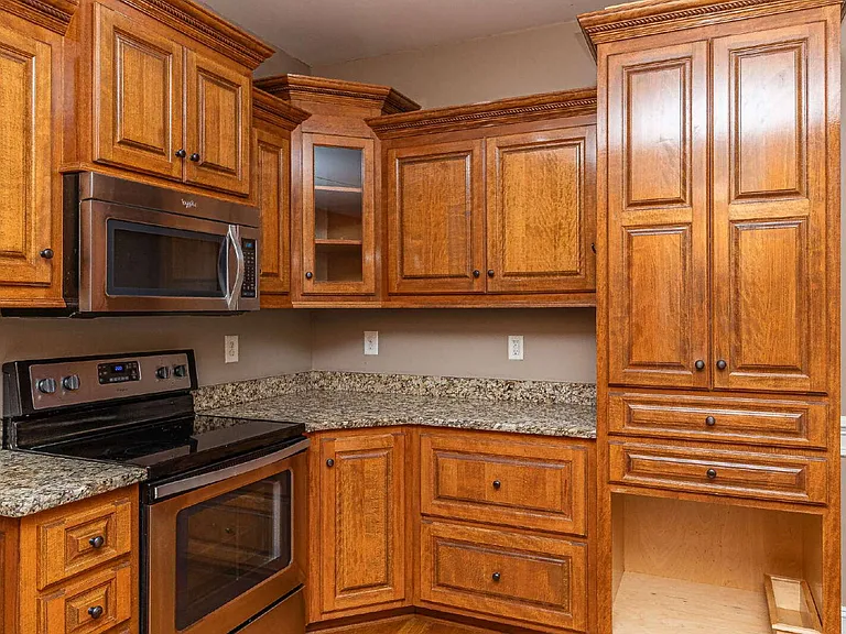 303 Glenn Laurel Dr — Photo 13