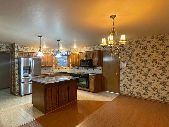 4th image of 3518 Whippoorwill Ln