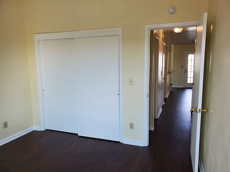 1893 Chantilly Ct — Photo 15