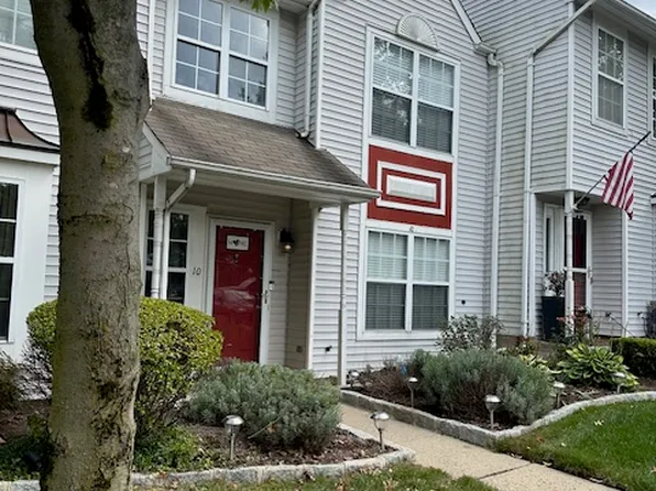 10 Mystic Ct, Sayreville, NJ 08872