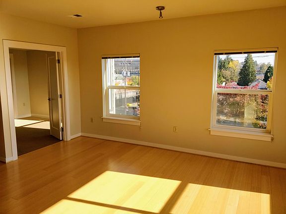 5th image of 1026 NE 65th St Unit 505