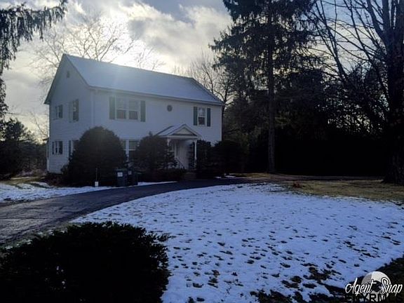 4th image of 215 County Route 76