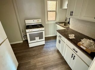 2968 S Moreland Blvd, Cleveland, OH 44120