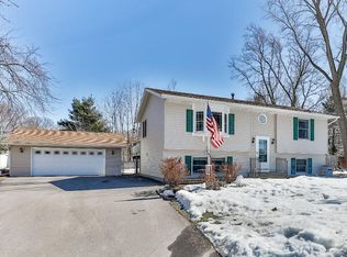 5436 Brittany Ct, White Bear Township, MN 55110