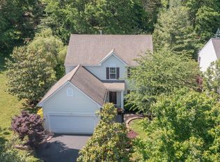 109 Lakeview Dr, New Hope, PA 18938