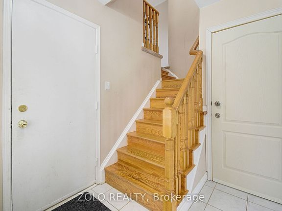 2nd image of 5 Creekwood Dr