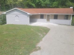 525 Transit Cir, Atlanta, GA 30349