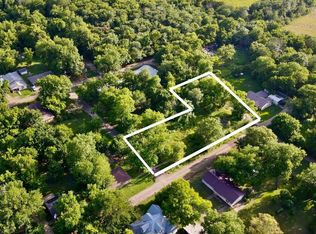 202 Elm St, Roxton, TX 75477