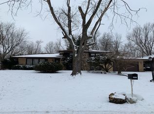 13430 S Adsit Rd, Palos Park, IL 60464