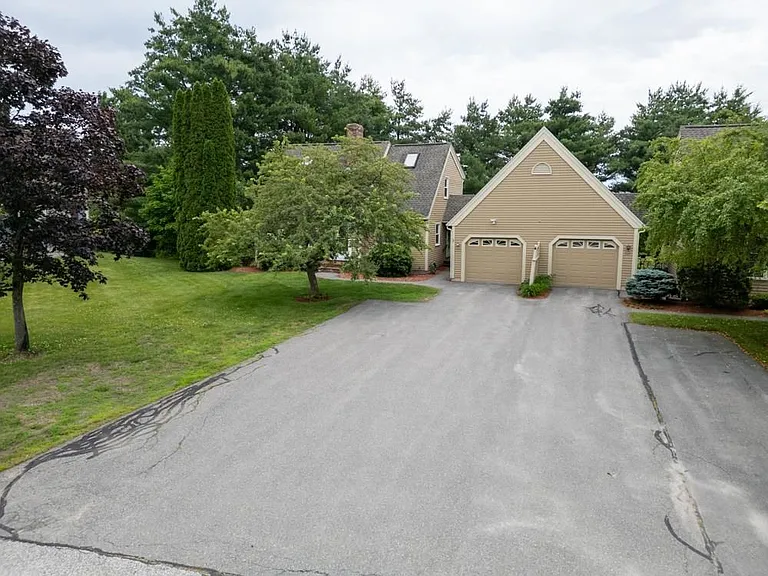 246 Winding Pond Rd — Photo 27