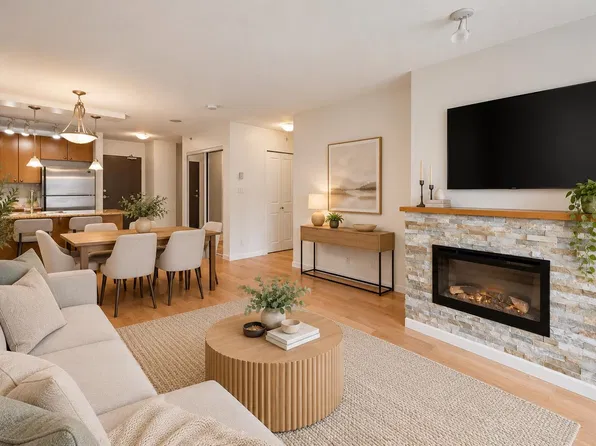 610 Victoria St #508, New Westminster, BC V3M 0A5