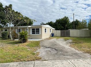 898 Java Plum Ave, North Fort Myers, FL 33903