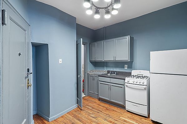1st image of 175 E 91st St APT 2g
