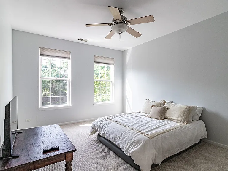 200 Rosehall Dr #220 — Photo 10