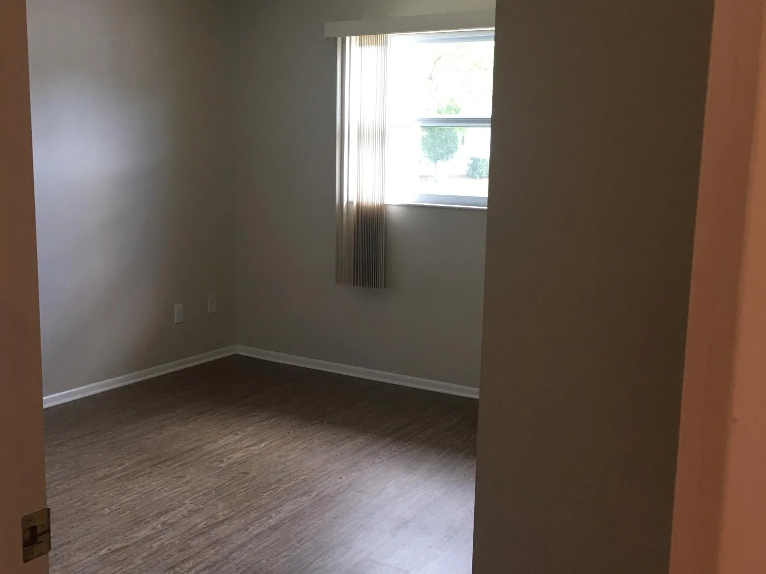 2 bed, 1034 sqft, $1,695 — Photo 3