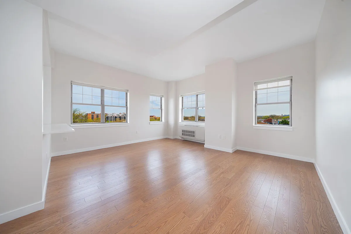 75-25 153rd Street 734