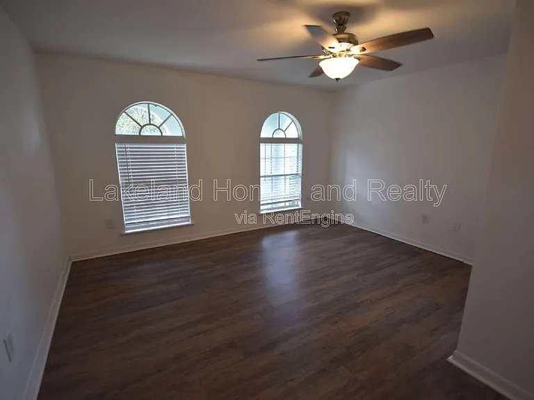 5123 Spanish Oaks Dr — Photo 14