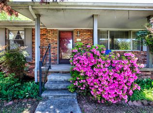 2333 Alice Bell Rd, Knoxville, TN 37914