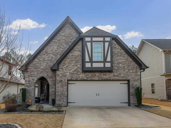 284 Crossbridge Rd, Chelsea, AL 35043