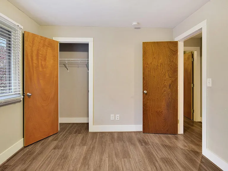 195 Powell St SE #10 — Photo 12