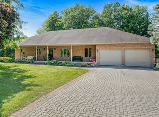 6343 Deermeadow Dr, Ottawa, ON K4P 1M9