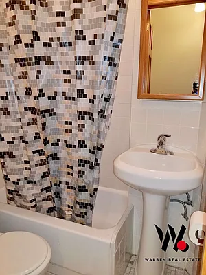 Rented by Warren T Real Estate Corp. | media 27