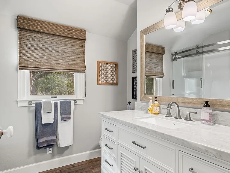 2850 Silverado Trl — Photo 97