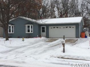 3035 Wellington Dr E, Eau Claire, WI 54703