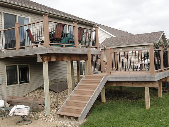 Lower Patio/Walk-Out