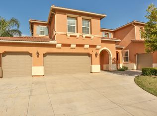 7670 Morning Mist Dr, Eastvale, CA 92880