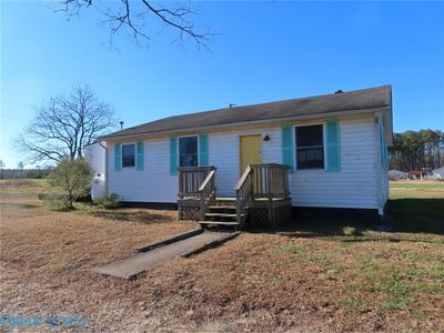 422 Syringa Rd, Topping, VA, 23169