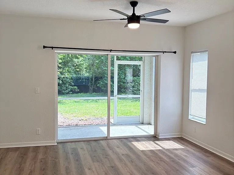 8079 Pacific Beach Dr — Photo 6