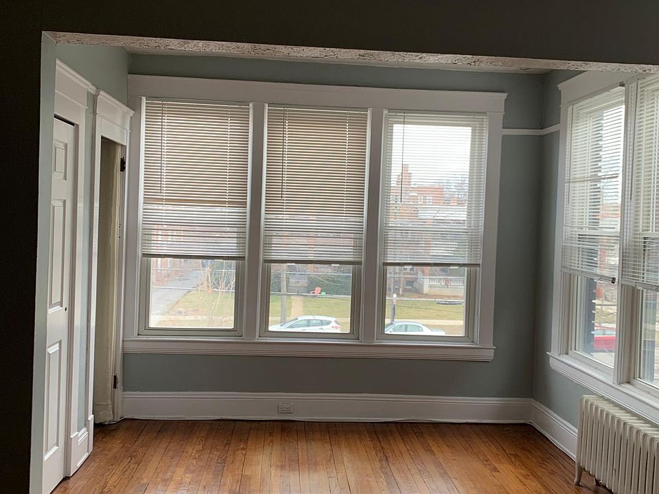 1st image of 15121 Clifton Blvd APT 3