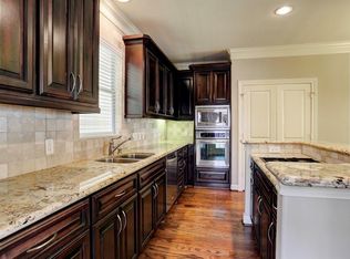 923 Birdsall St #0, Houston, TX 77007