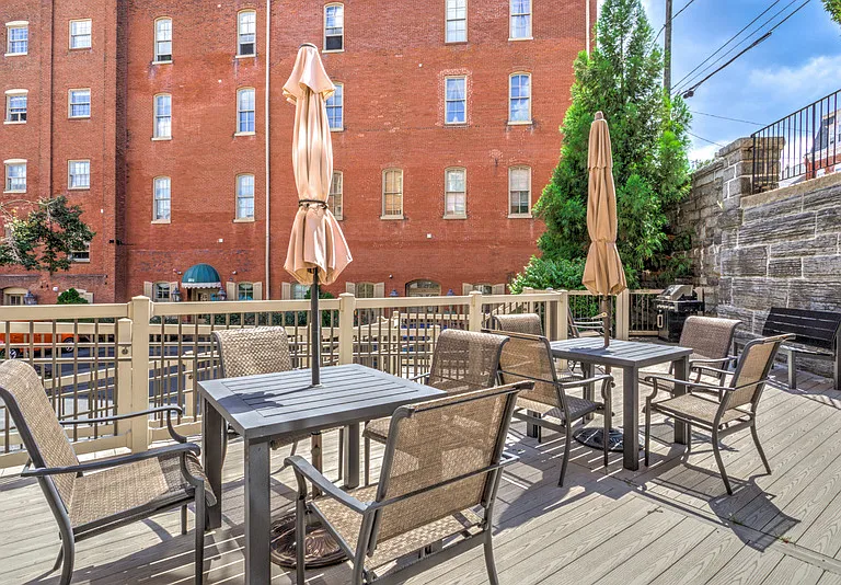 247 N Shippen St #410 — Photo 6