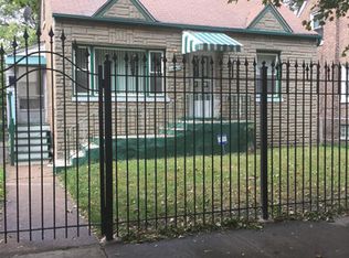 10144 S Bensley Ave, Chicago, IL