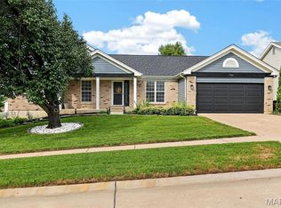 1704 Fairview Farms Cir, Wentzville, MO 63385