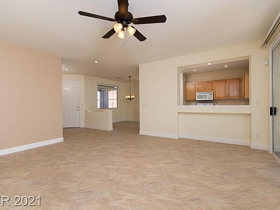 4th image of 1014 Silver Retreat Ct #0