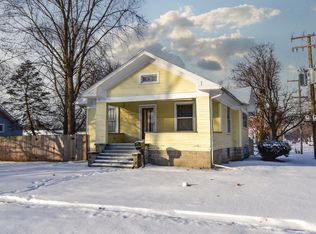 803 S Locust St, Pontiac, IL 61764