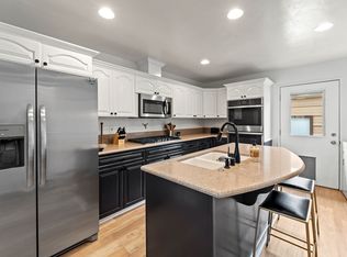 2915 Ulric St #1, San Diego, CA 92111