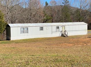 2052 High Bridge Rd, Pinnacle, NC 27043