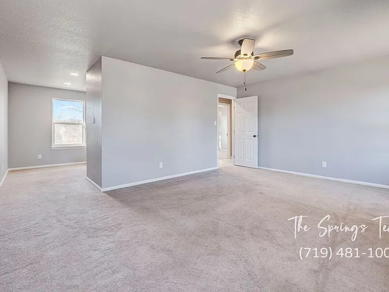 6460 Bugle Dr — Photo 28