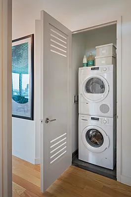 Rented by The Moinian Group | media 4