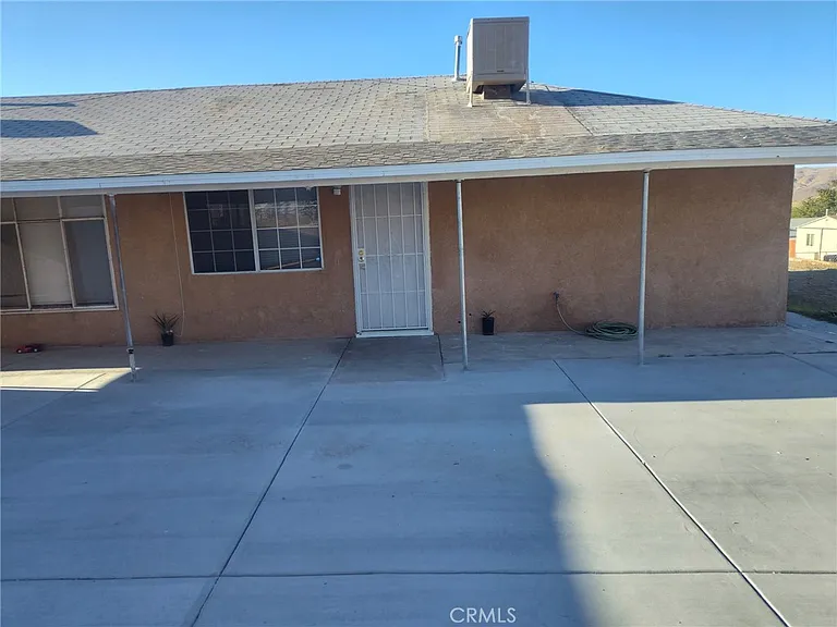 322 Maxine Ave #1 — Photo 3