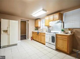 1124 S 15th St FLOOR 1, Philadelphia, PA 19146